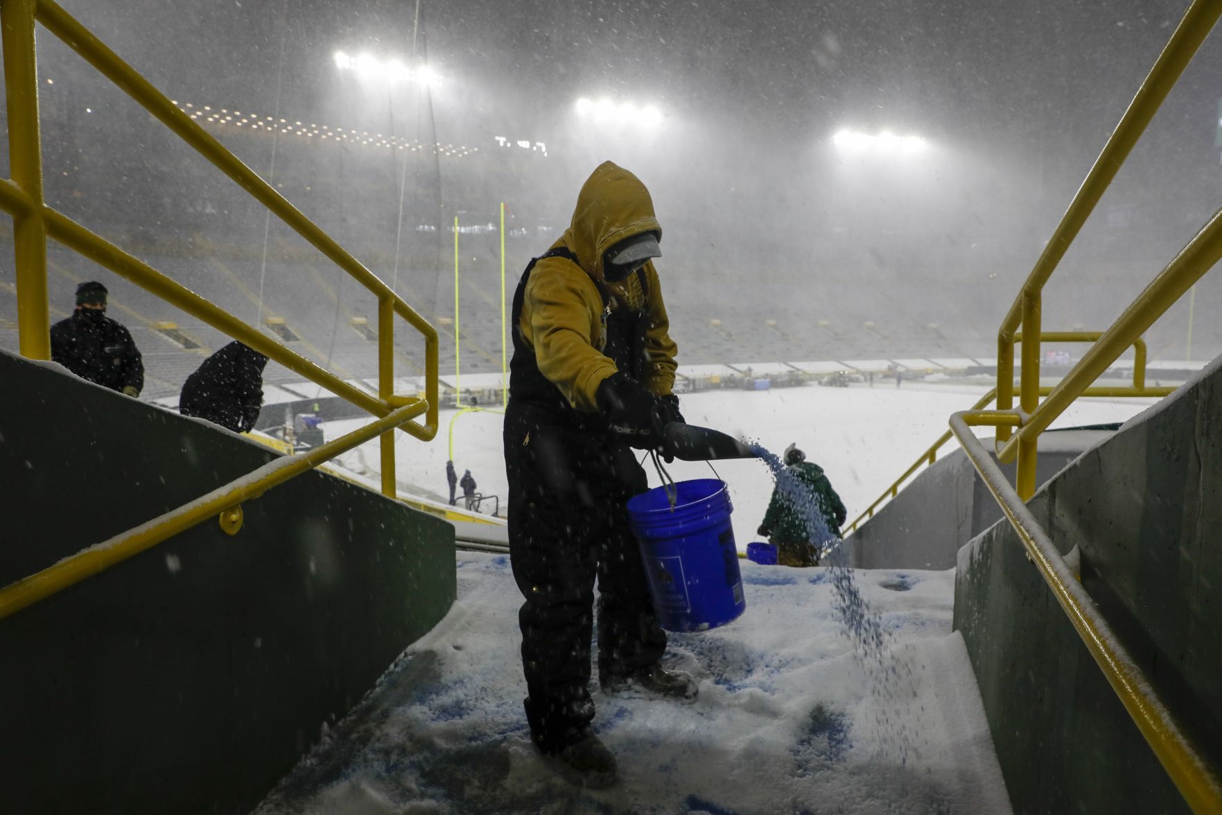 Packers 40, Titans 14